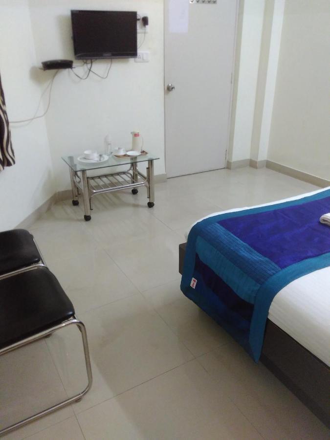 Lake Land Guest House 콜카타 외부 사진