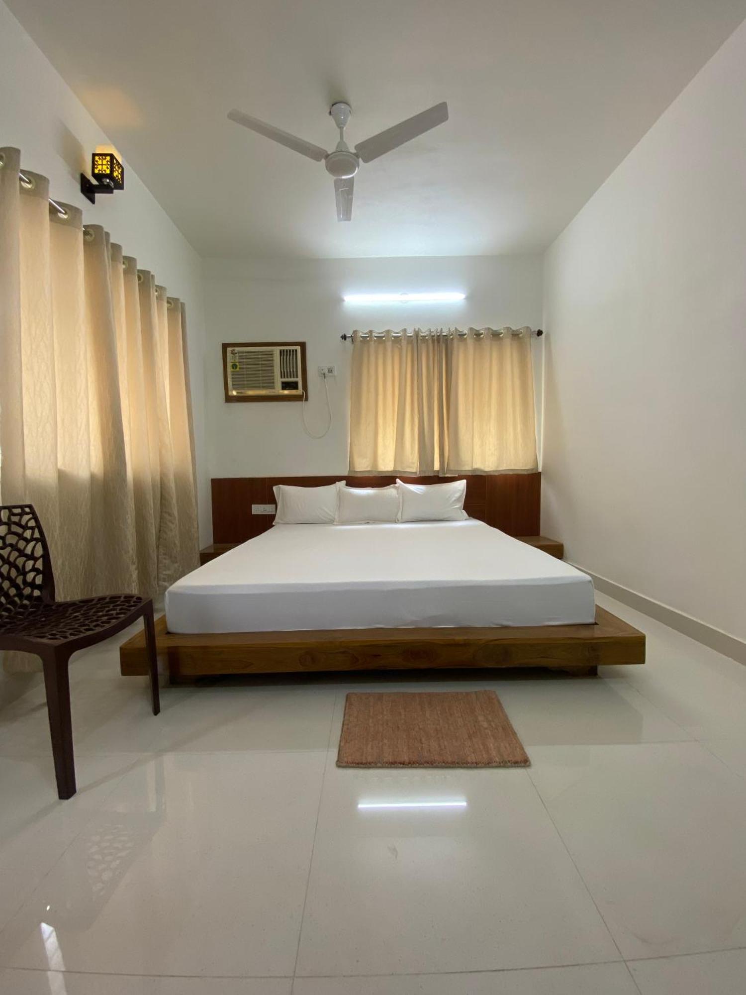 Lake Land Guest House 콜카타 외부 사진