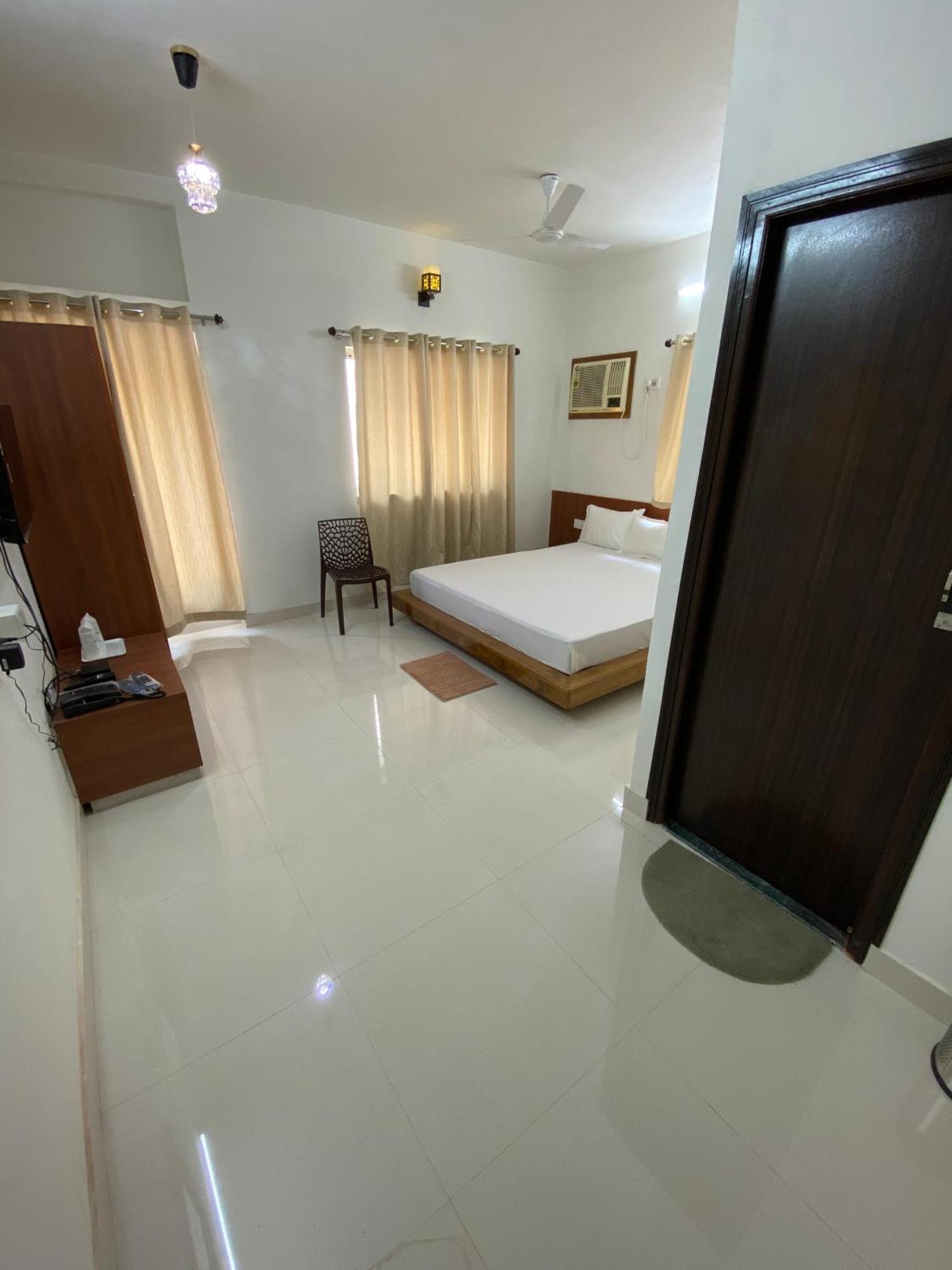 Lake Land Guest House 콜카타 외부 사진
