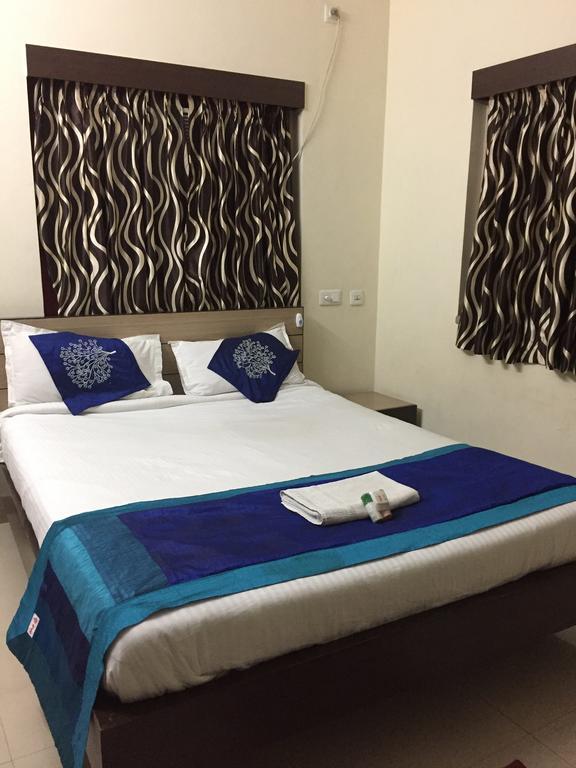 Lake Land Guest House 콜카타 외부 사진